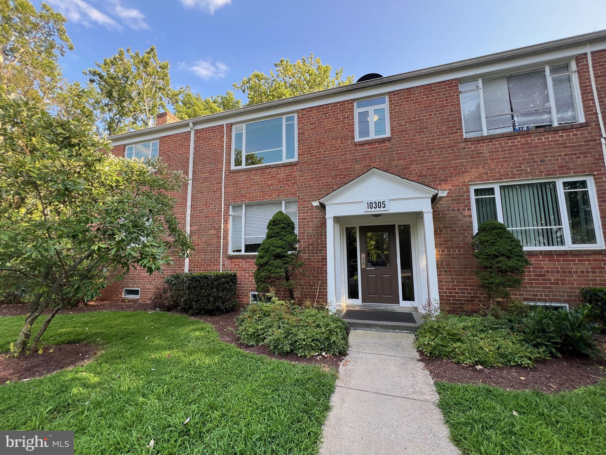 PARKSIDE CONDOMINIUMS - Residential