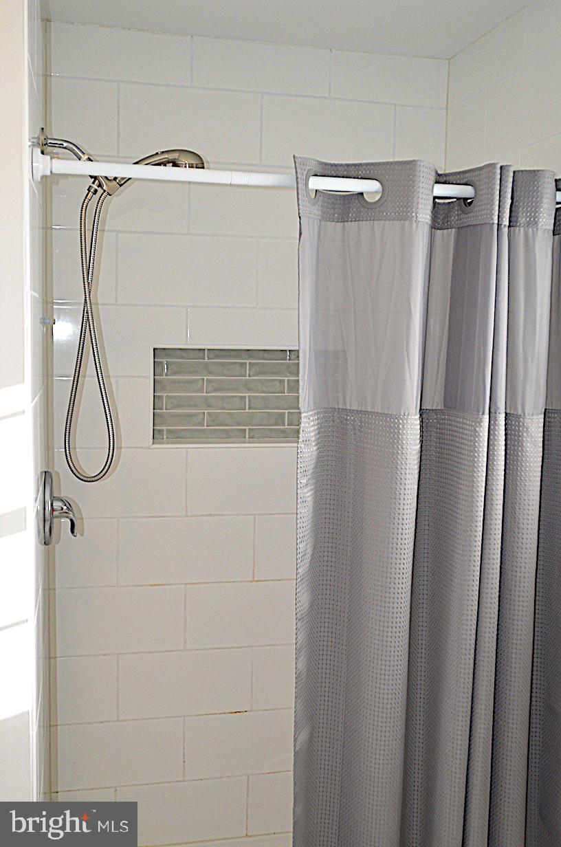 BRENFORD STATION - Residential