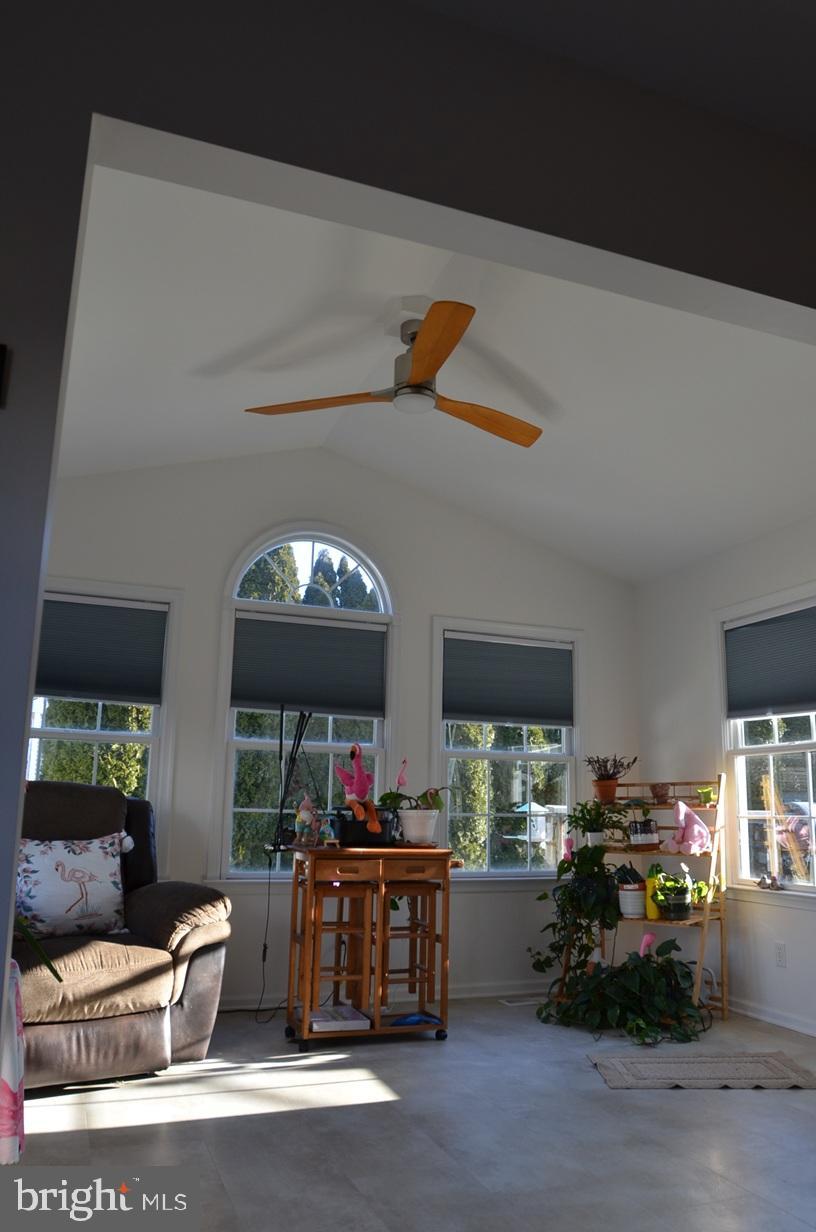 BRENFORD STATION - Residential