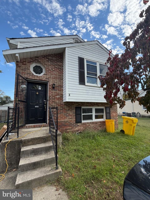 Photo of 4 Ridge Road, GLEN BURNIE, MD 21060 (MLS # MDAA2159326)