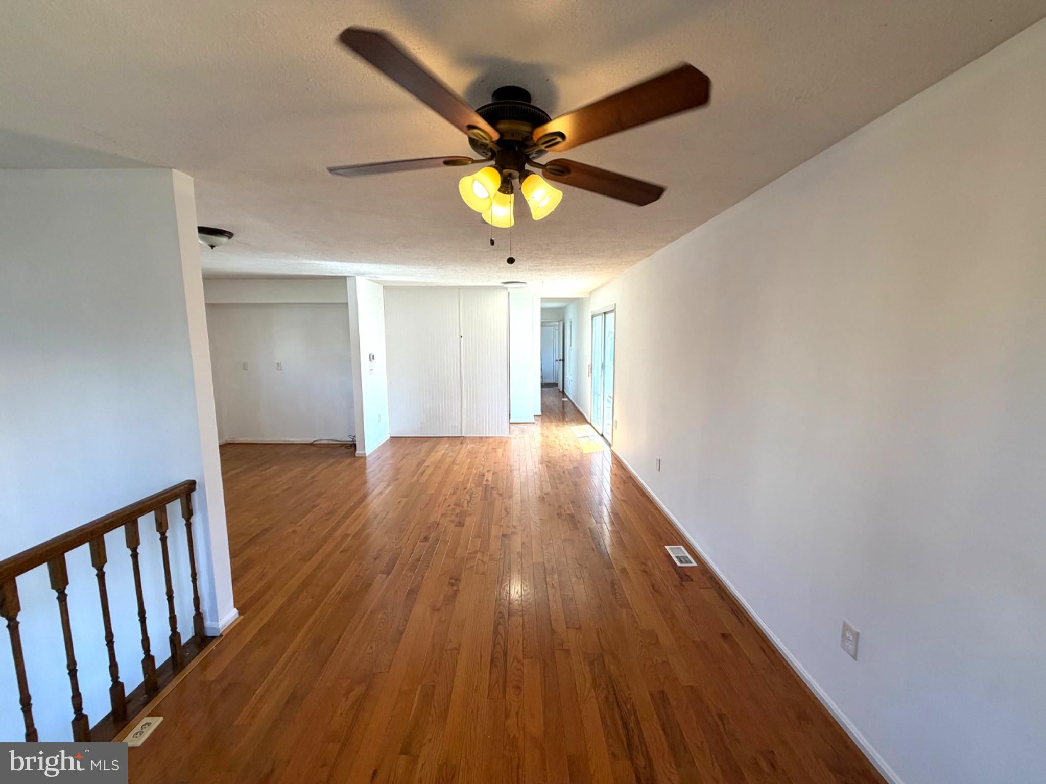 4 RIDGE ROAD