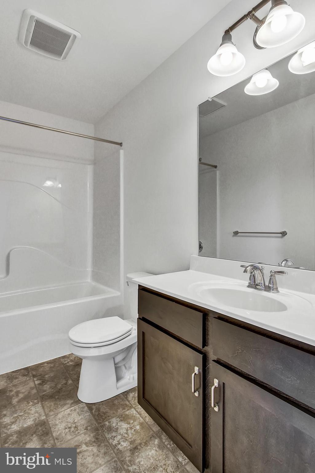 ASHLEY FARMS - Residential