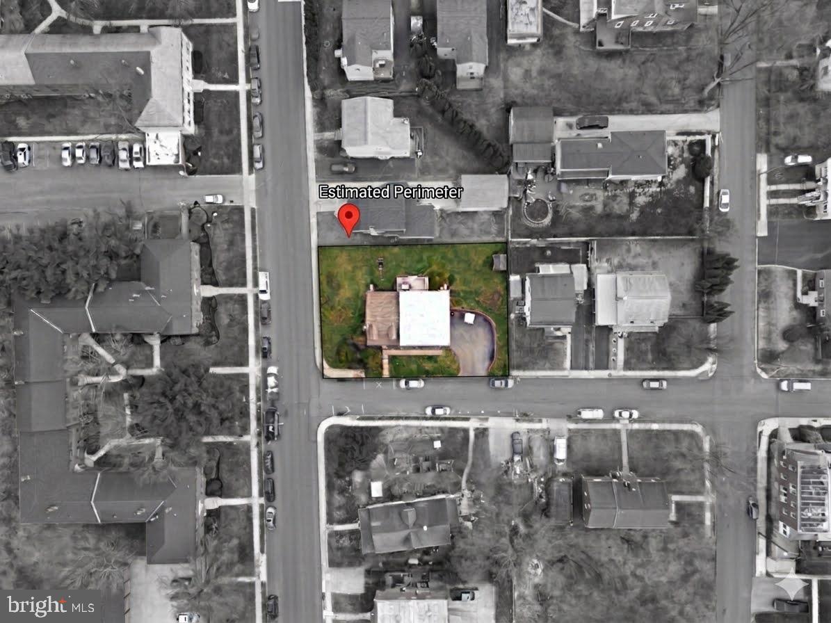 4412 BLOOMFIELD AVENUE