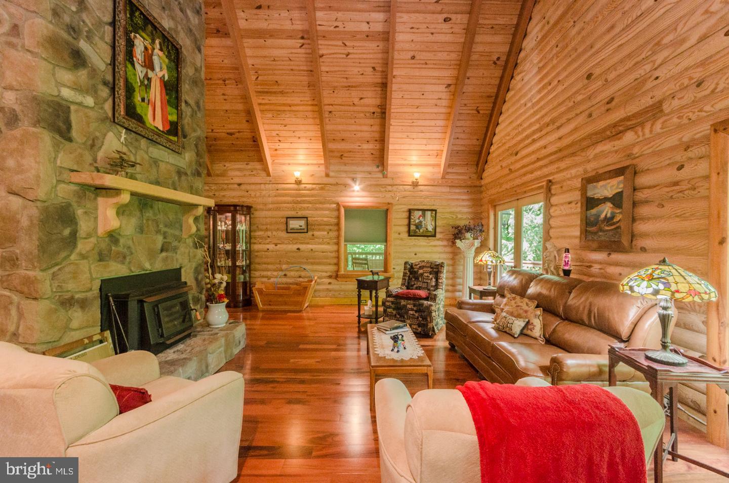 SPRUCE PINE HOLLOW - Residential