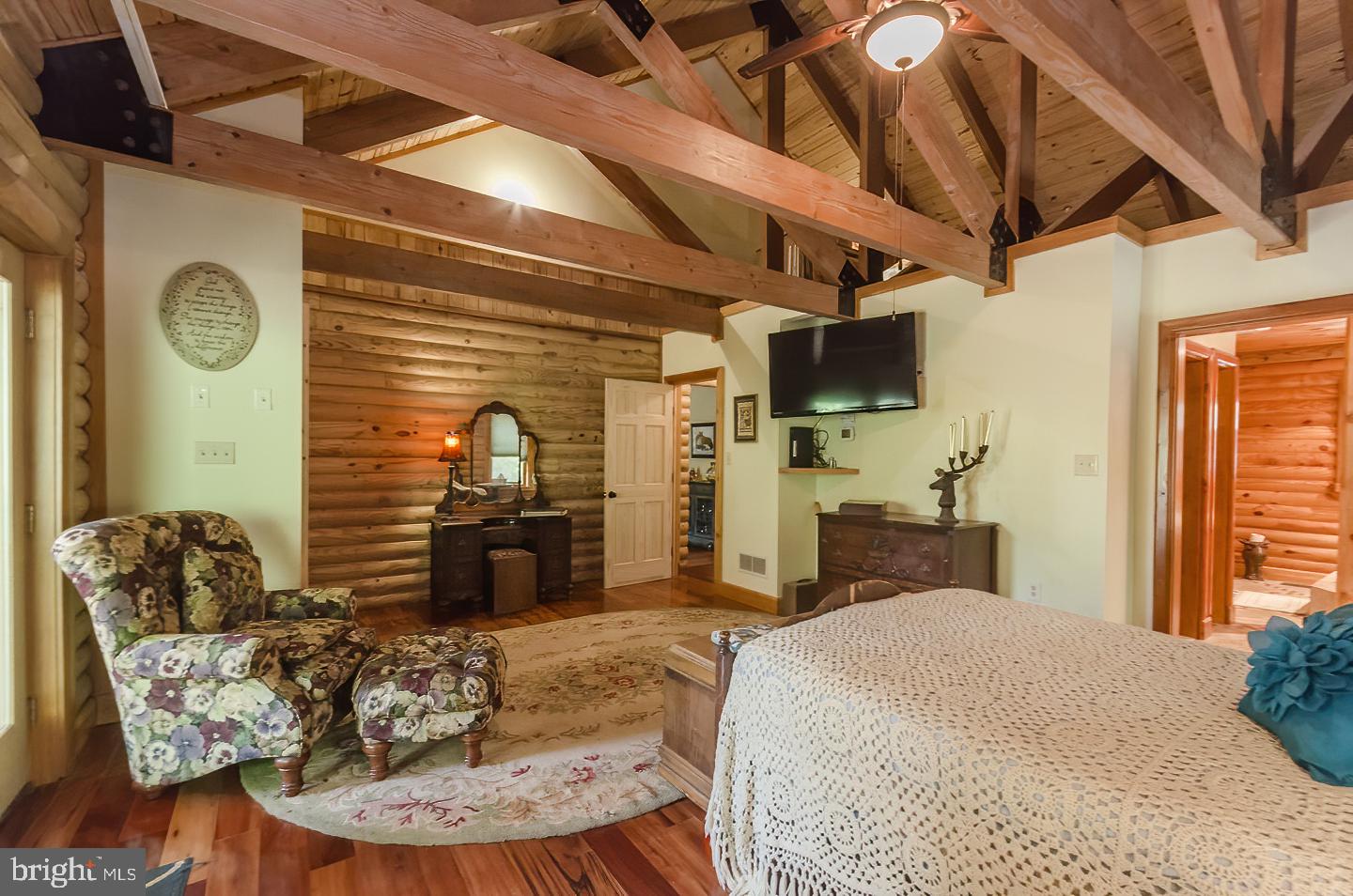 SPRUCE PINE HOLLOW - Residential