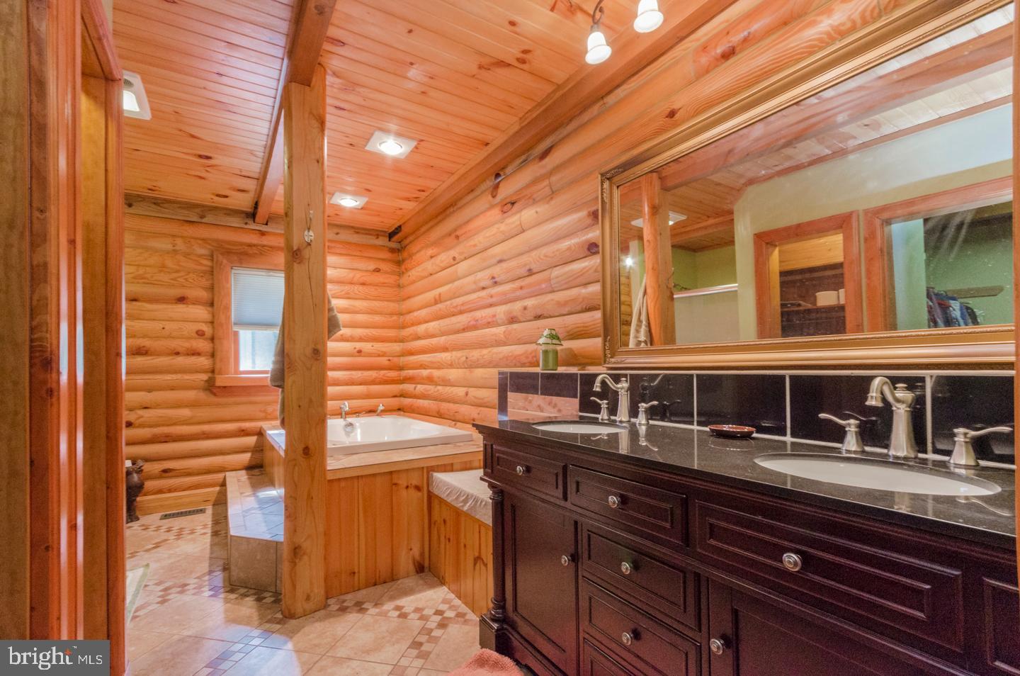 SPRUCE PINE HOLLOW - Residential