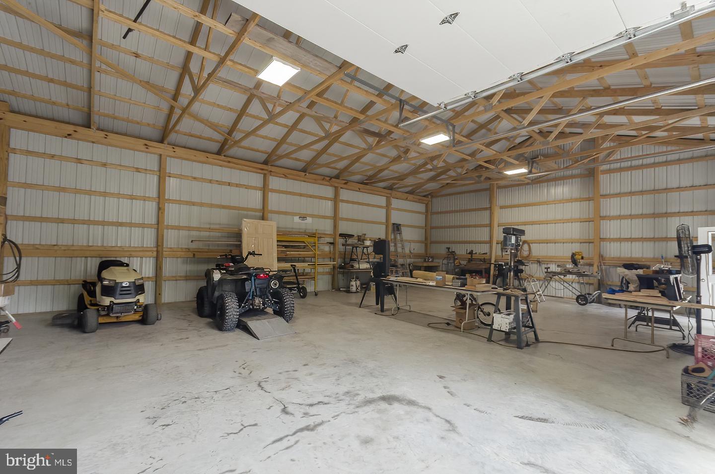 SPRUCE PINE HOLLOW - Residential