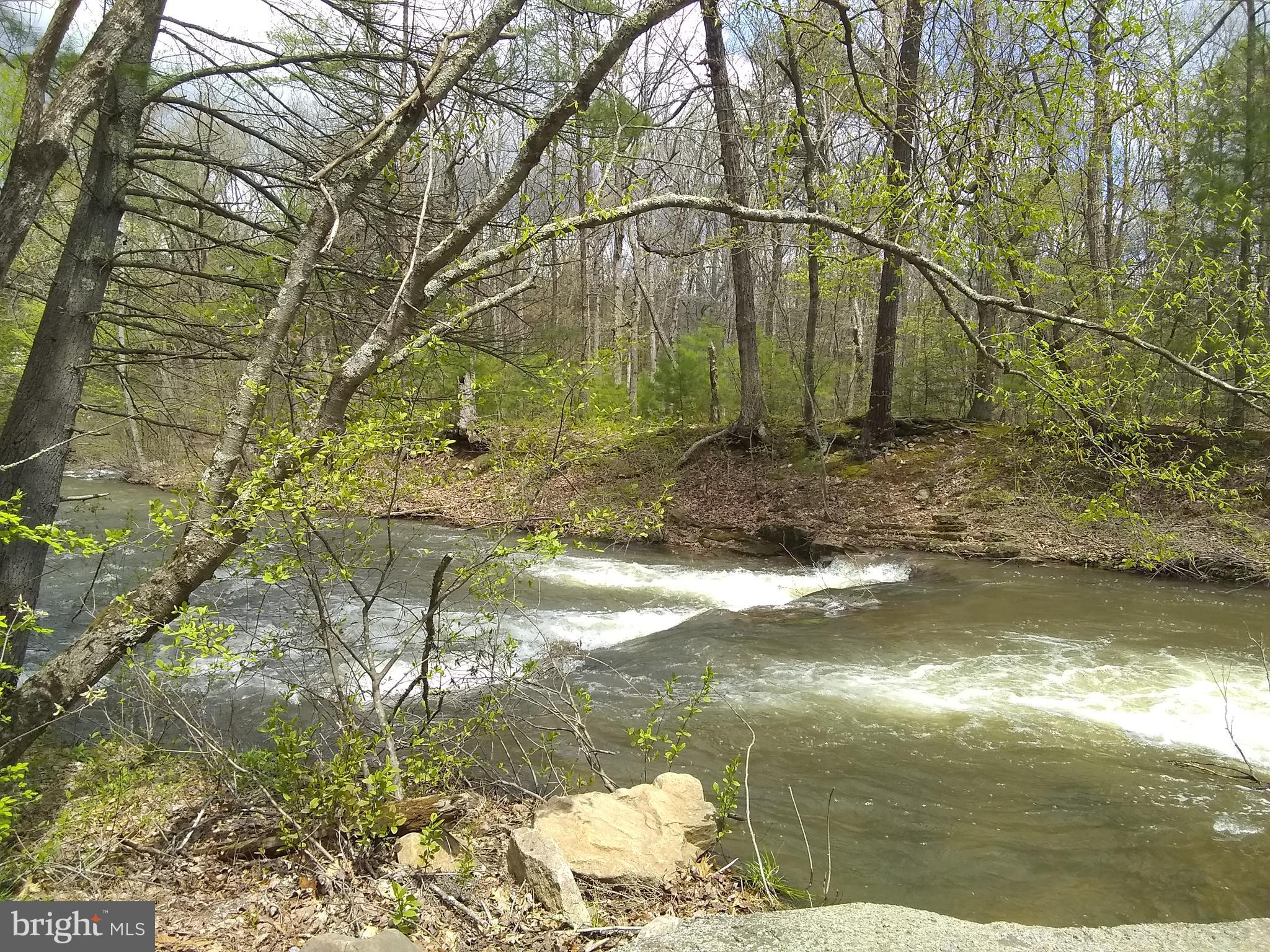 SPRUCE PINE HOLLOW - Residential