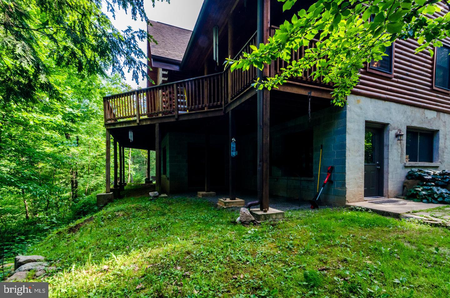 SPRUCE PINE HOLLOW - Residential