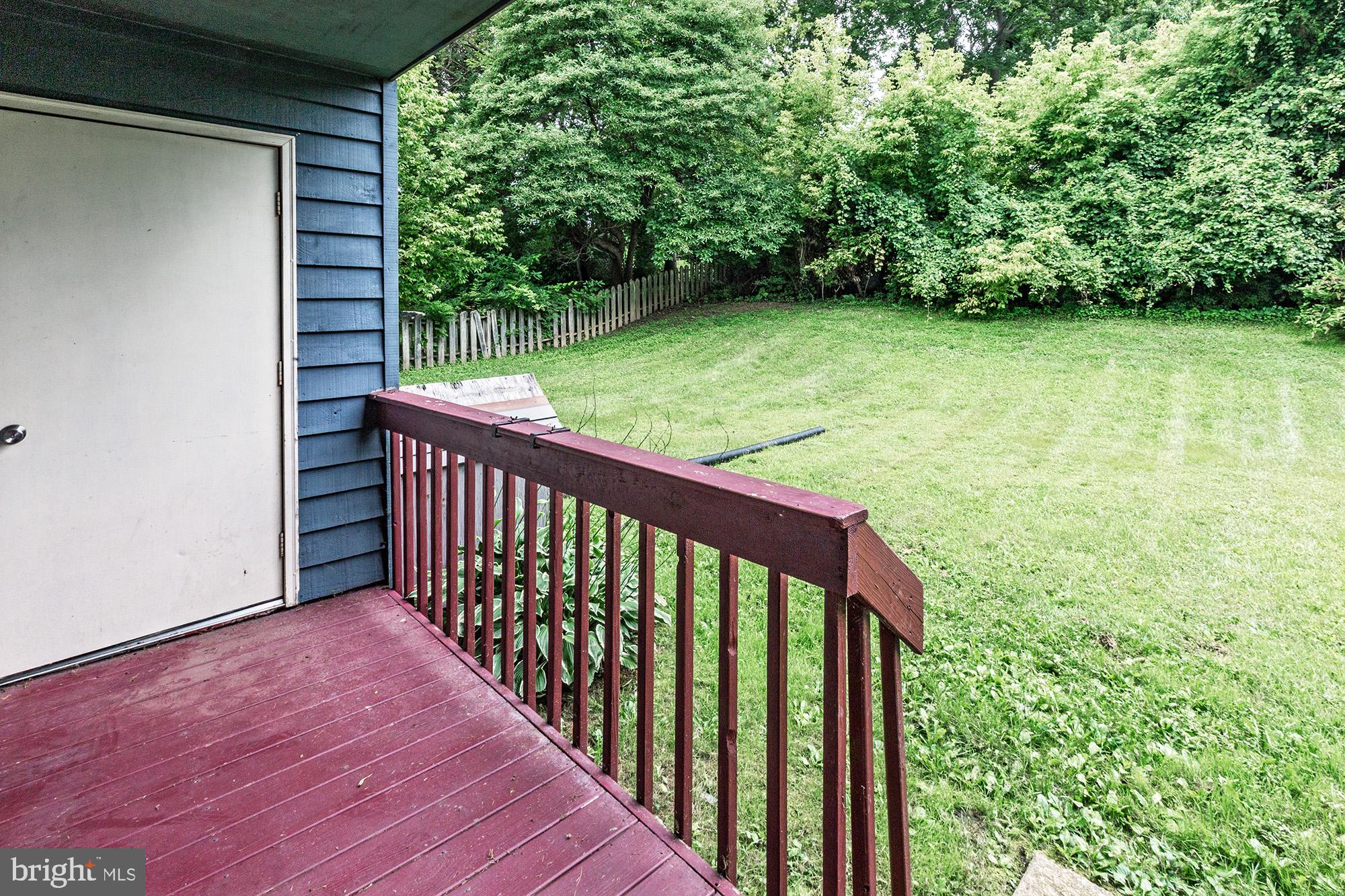 35 FOXTAIL COURT
