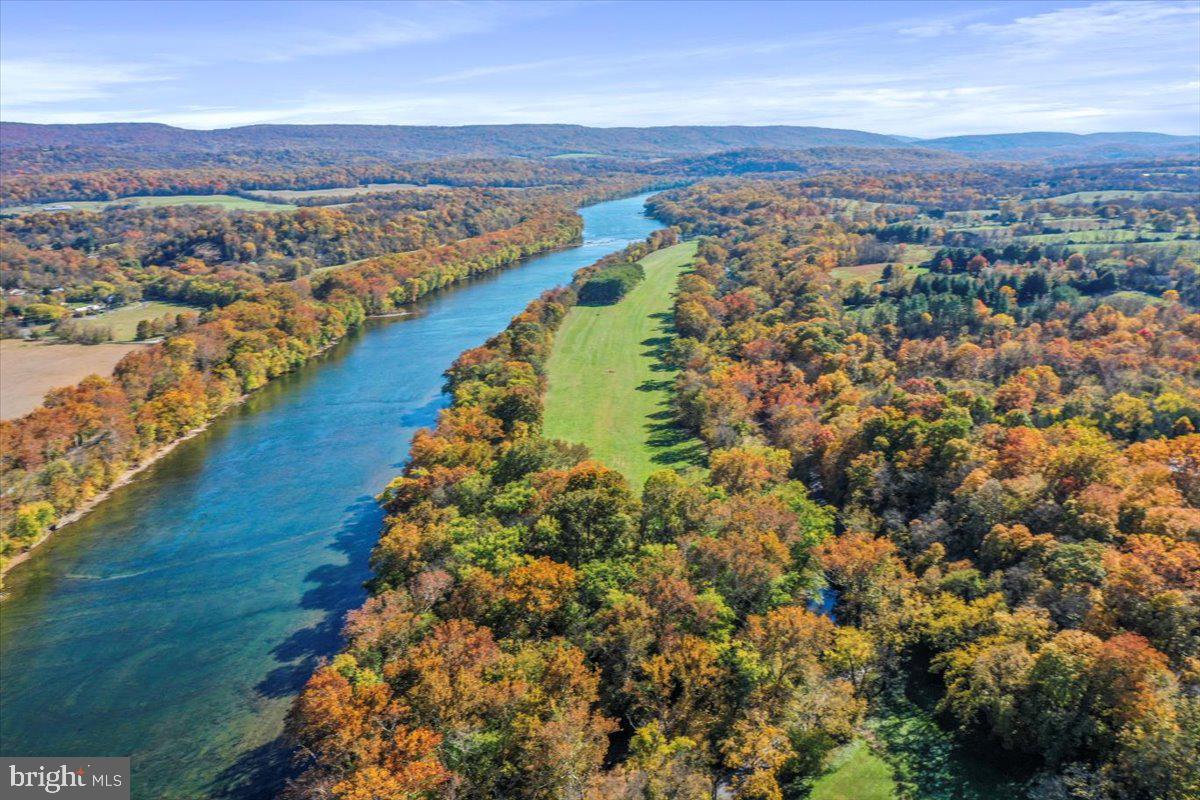 POTOMAC RIDGE - Land