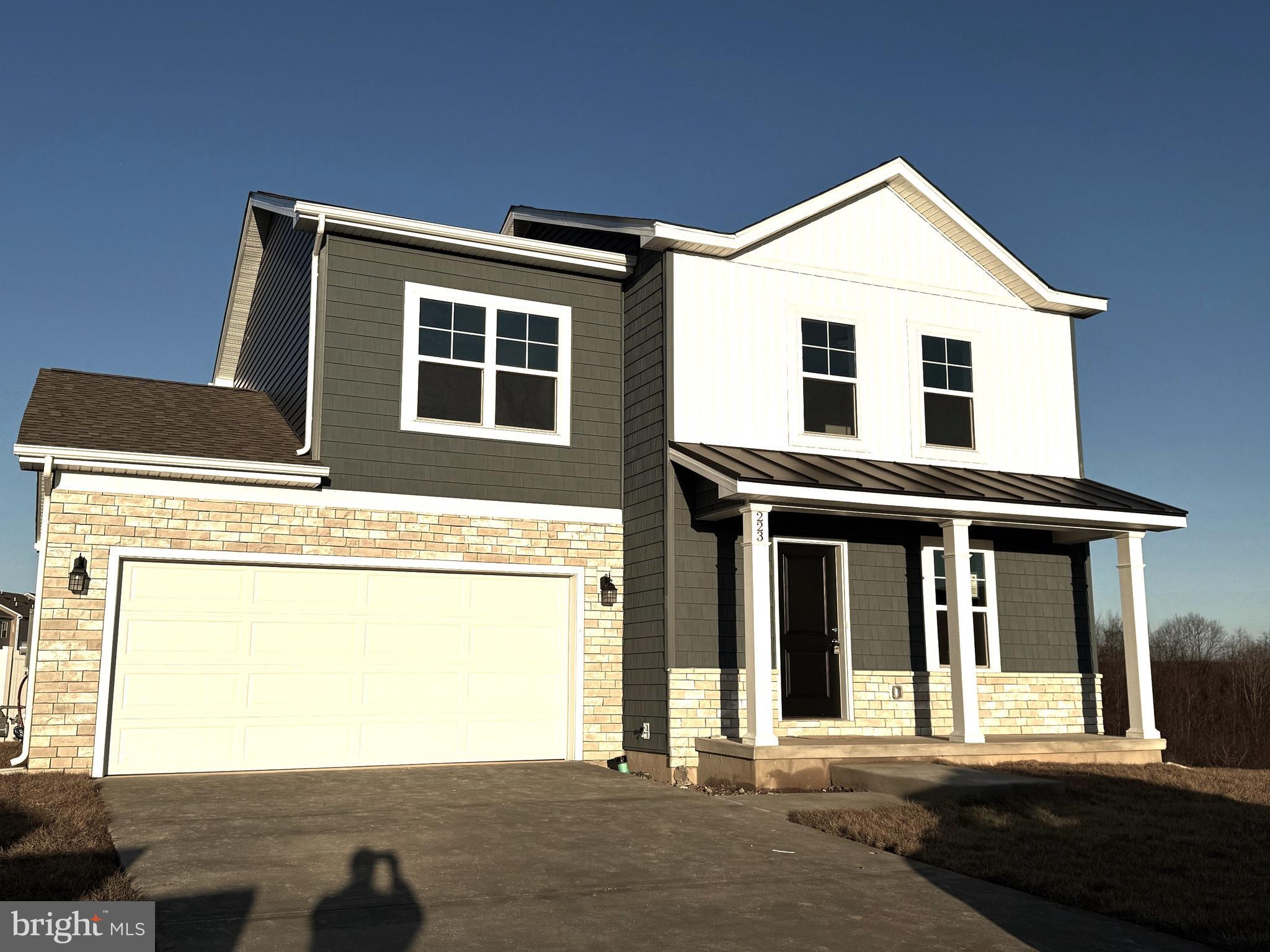 HERITAGE HILLS - Residential