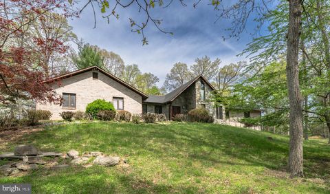 5300 MUNCASTER MILL ROCKVILLE MD 20855