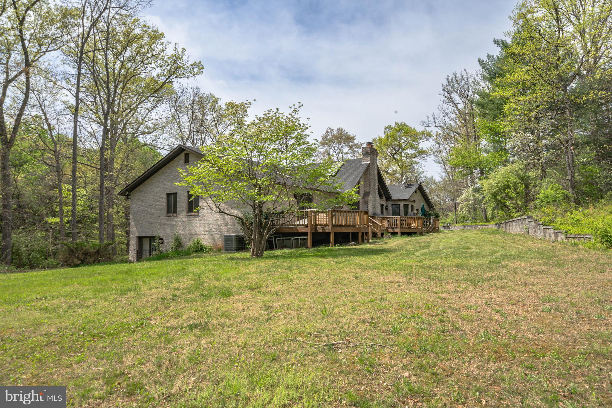 5300 MUNCASTER MILL