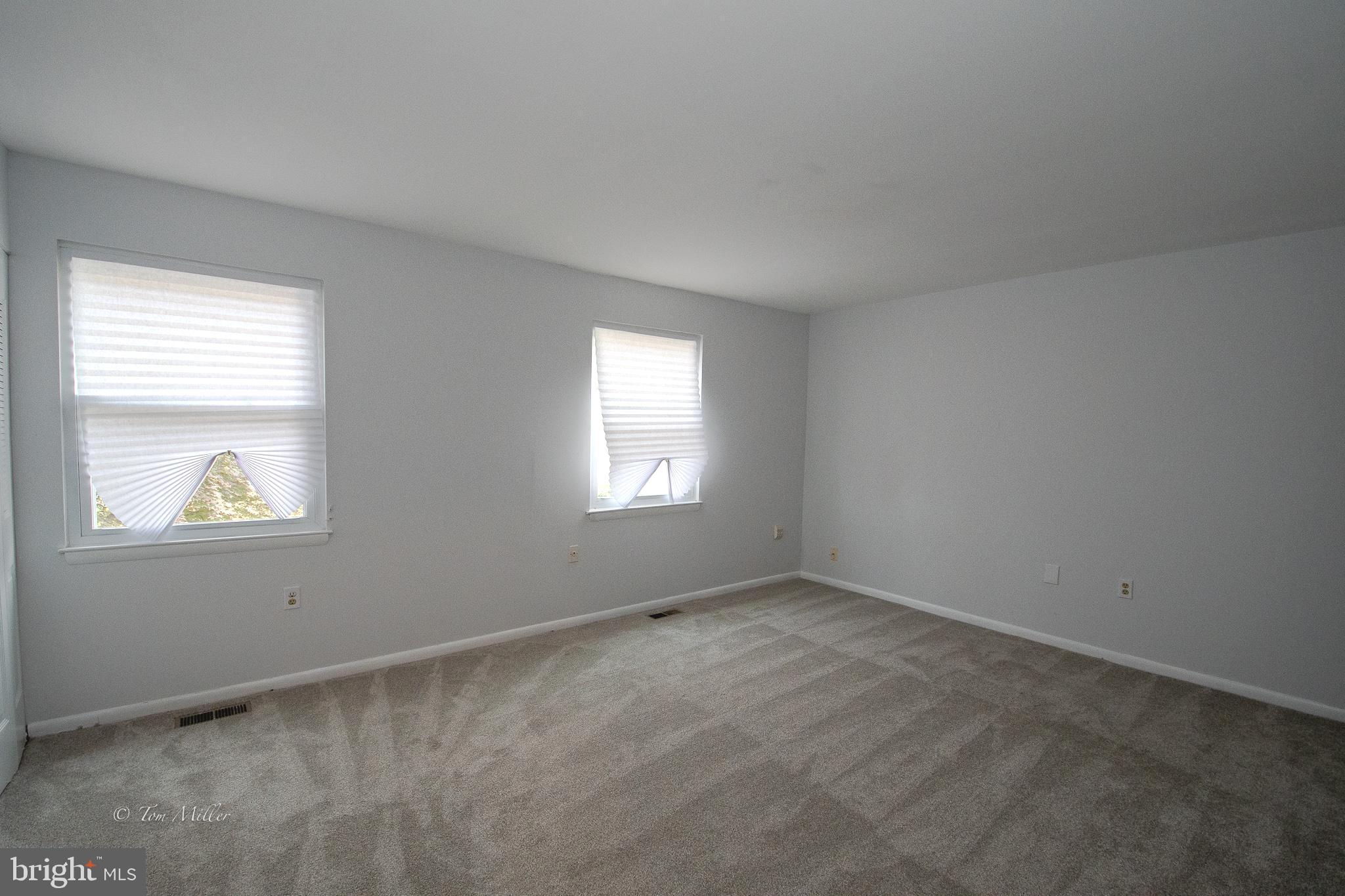 POINT OF WOODS - Residential