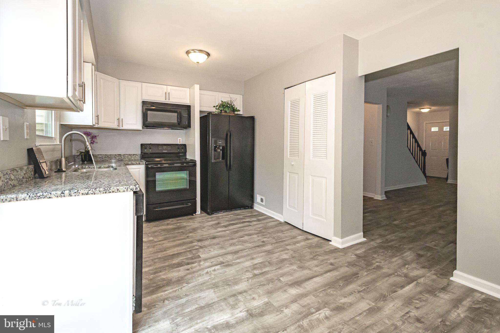 POINT OF WOODS - Residential