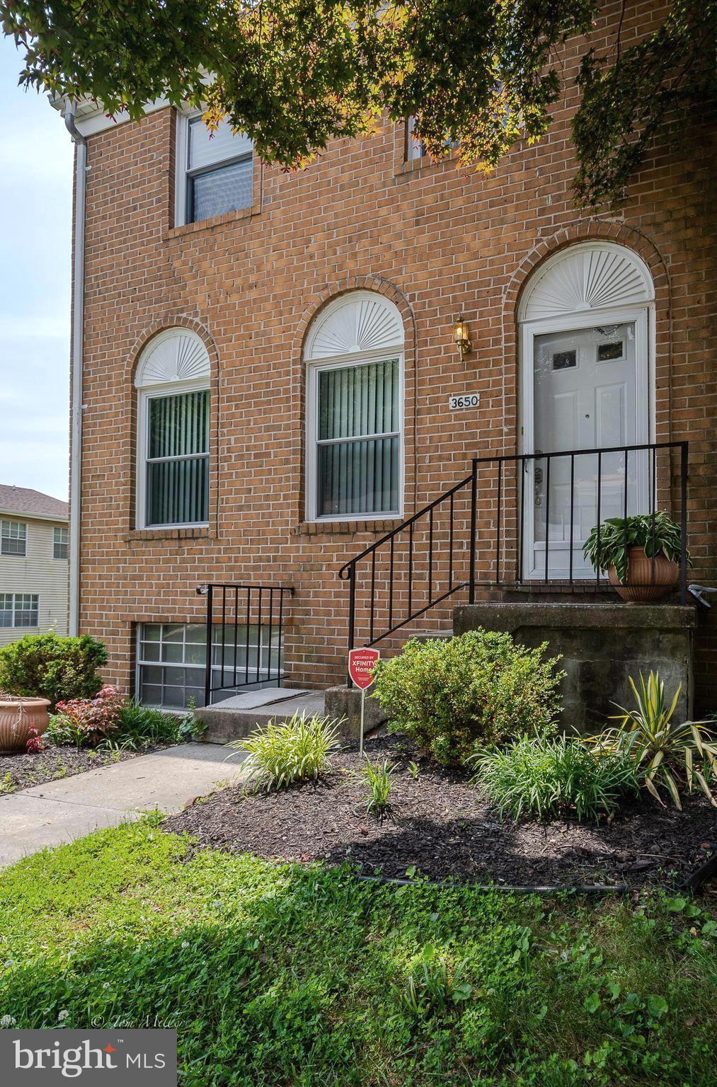 POINT OF WOODS - Residential