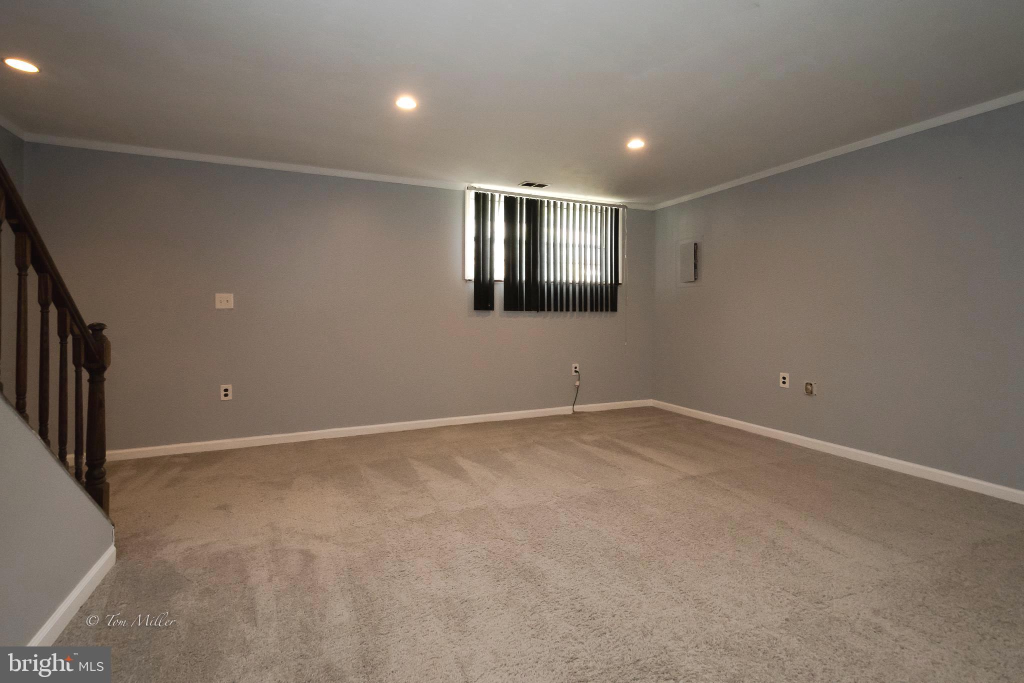 POINT OF WOODS - Residential