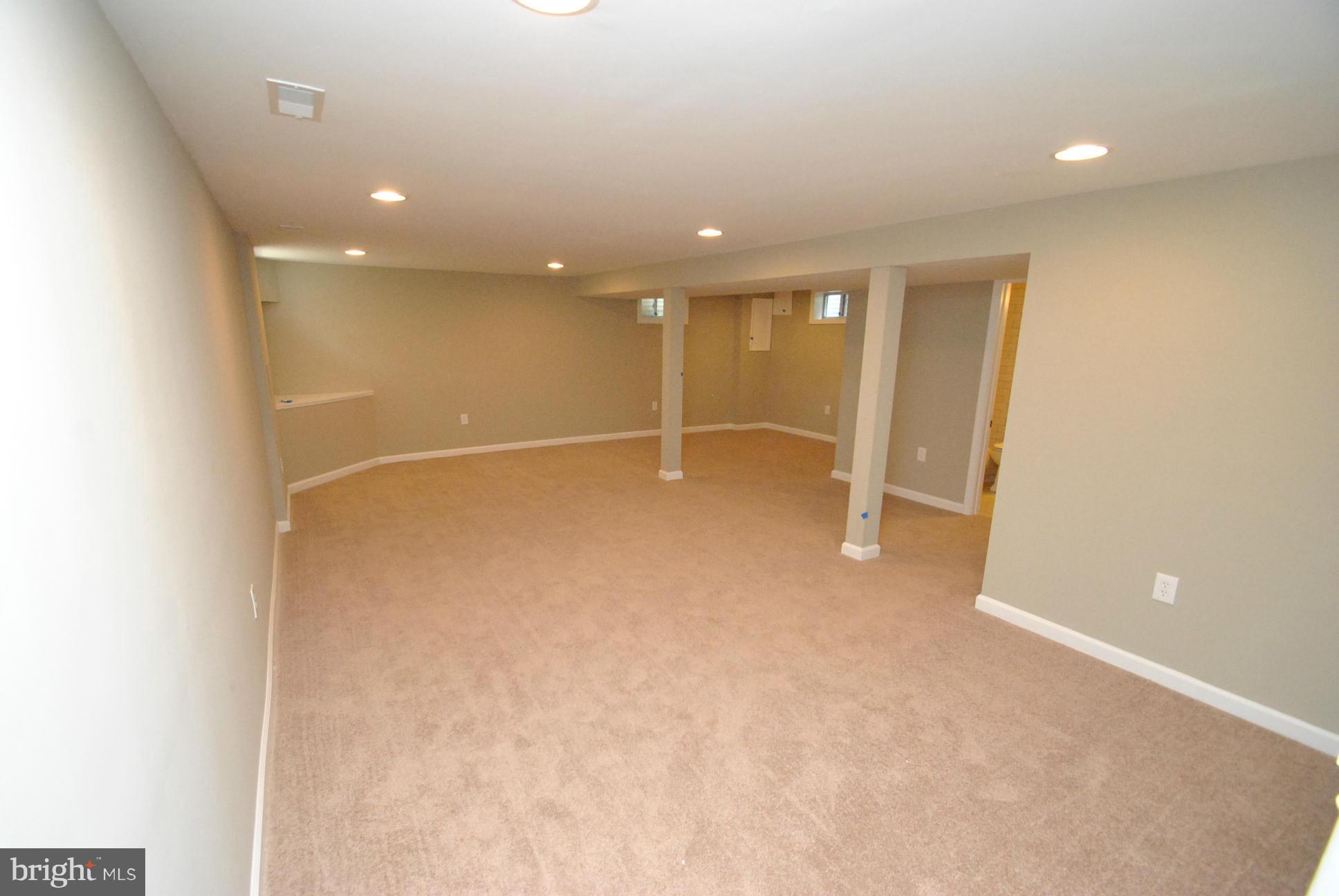 HOMESTEAD VILLAGE - Residential