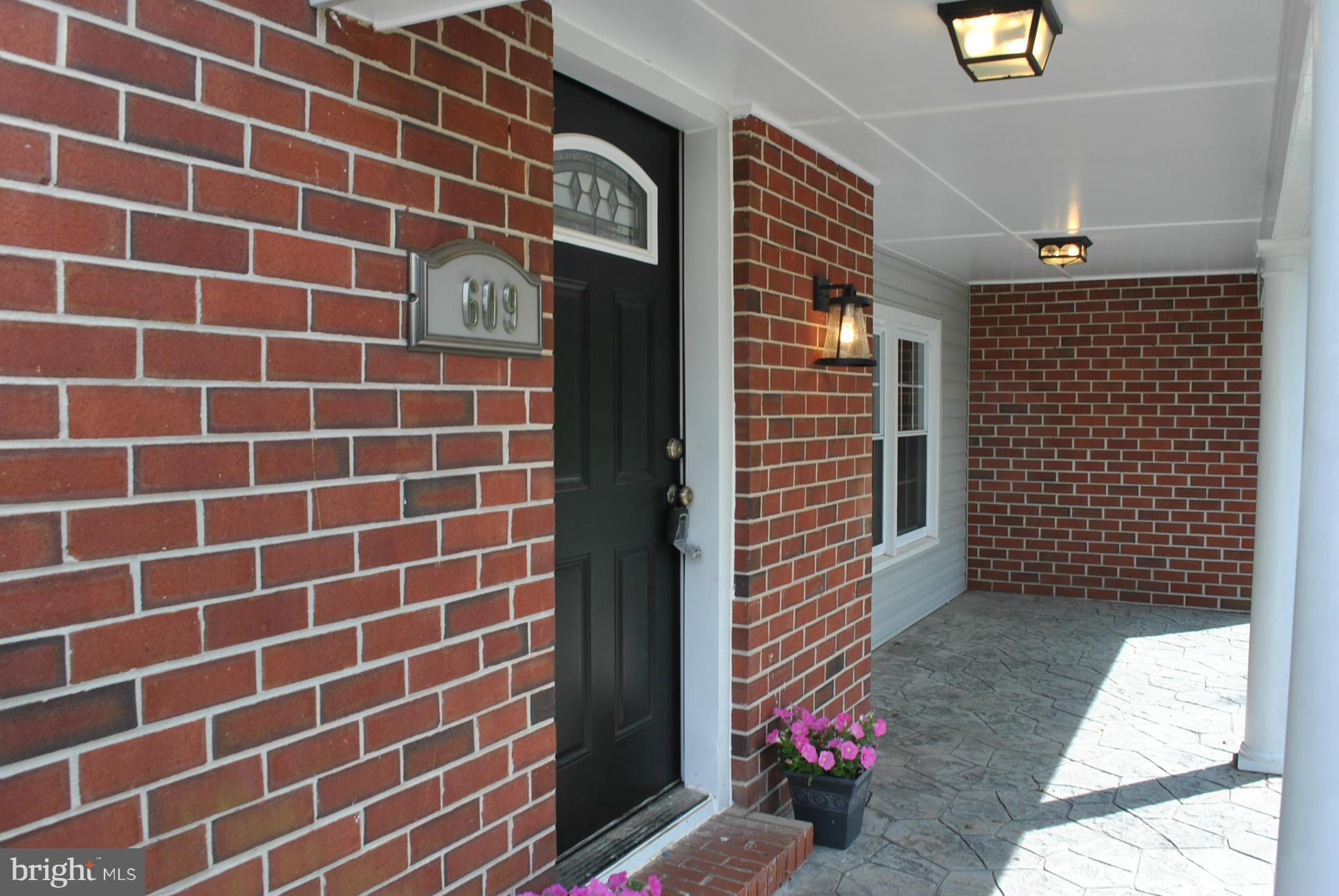 HOMESTEAD VILLAGE - Residential