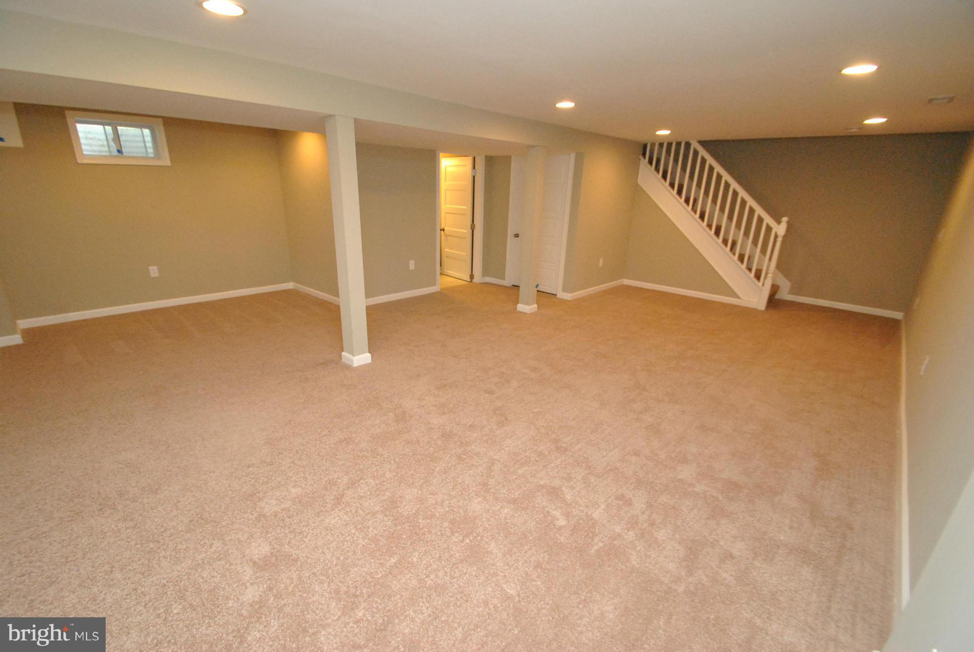 HOMESTEAD VILLAGE - Residential