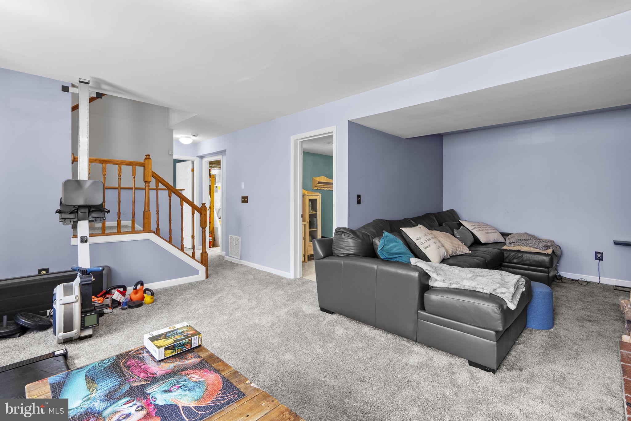 SUNRISE BEACH - Residential