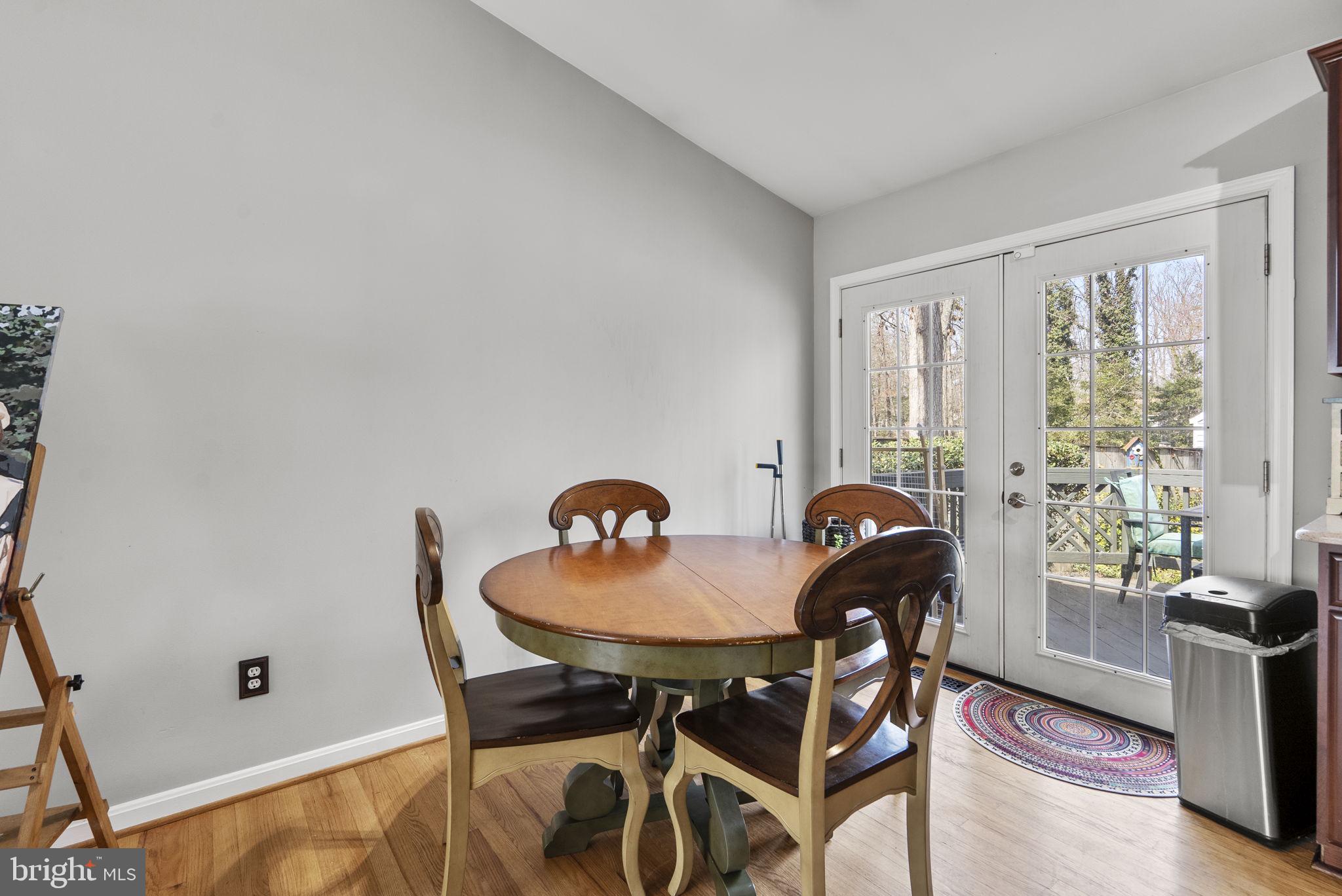 SUNRISE BEACH - Residential