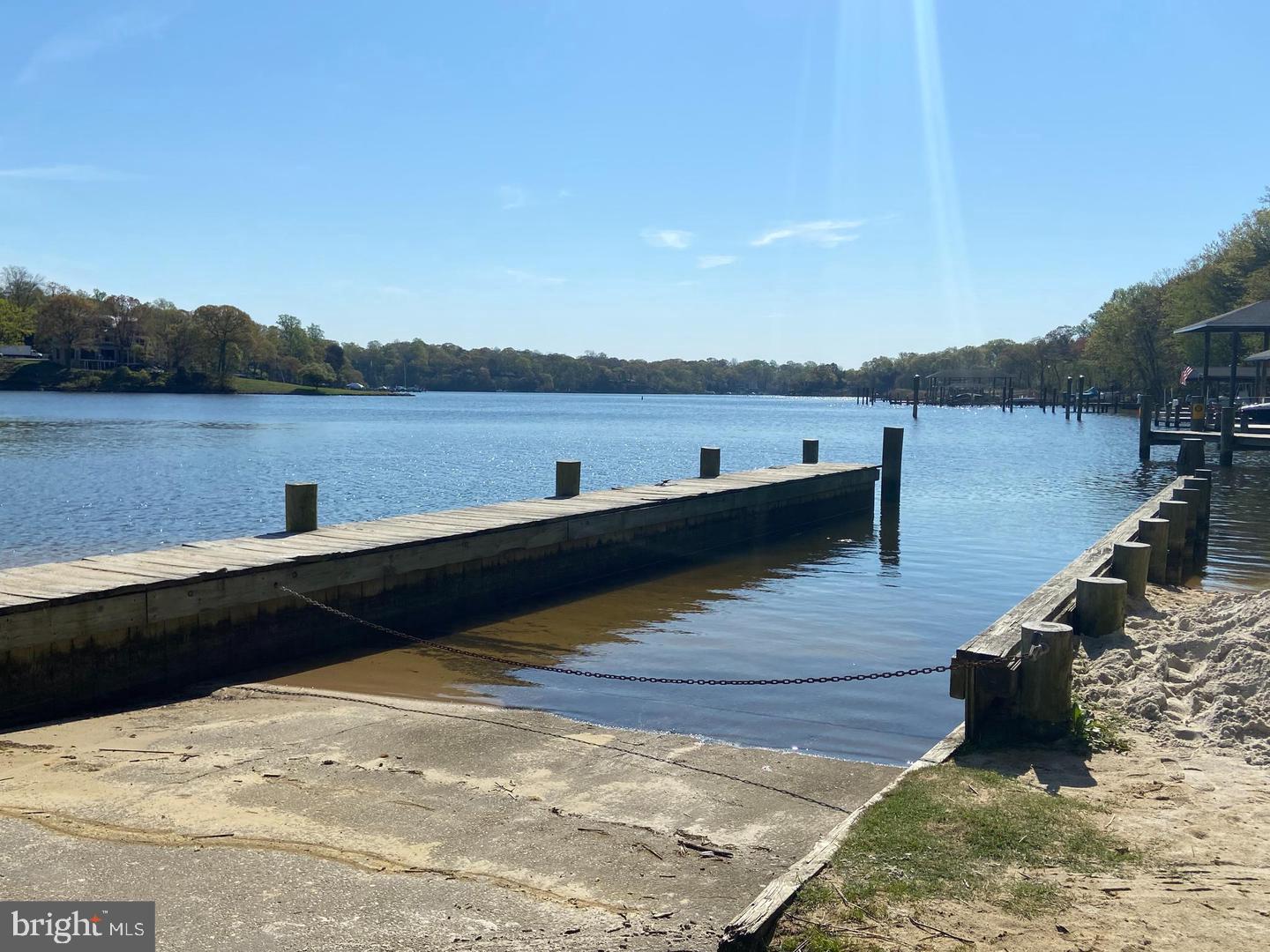 SUNRISE BEACH - Residential