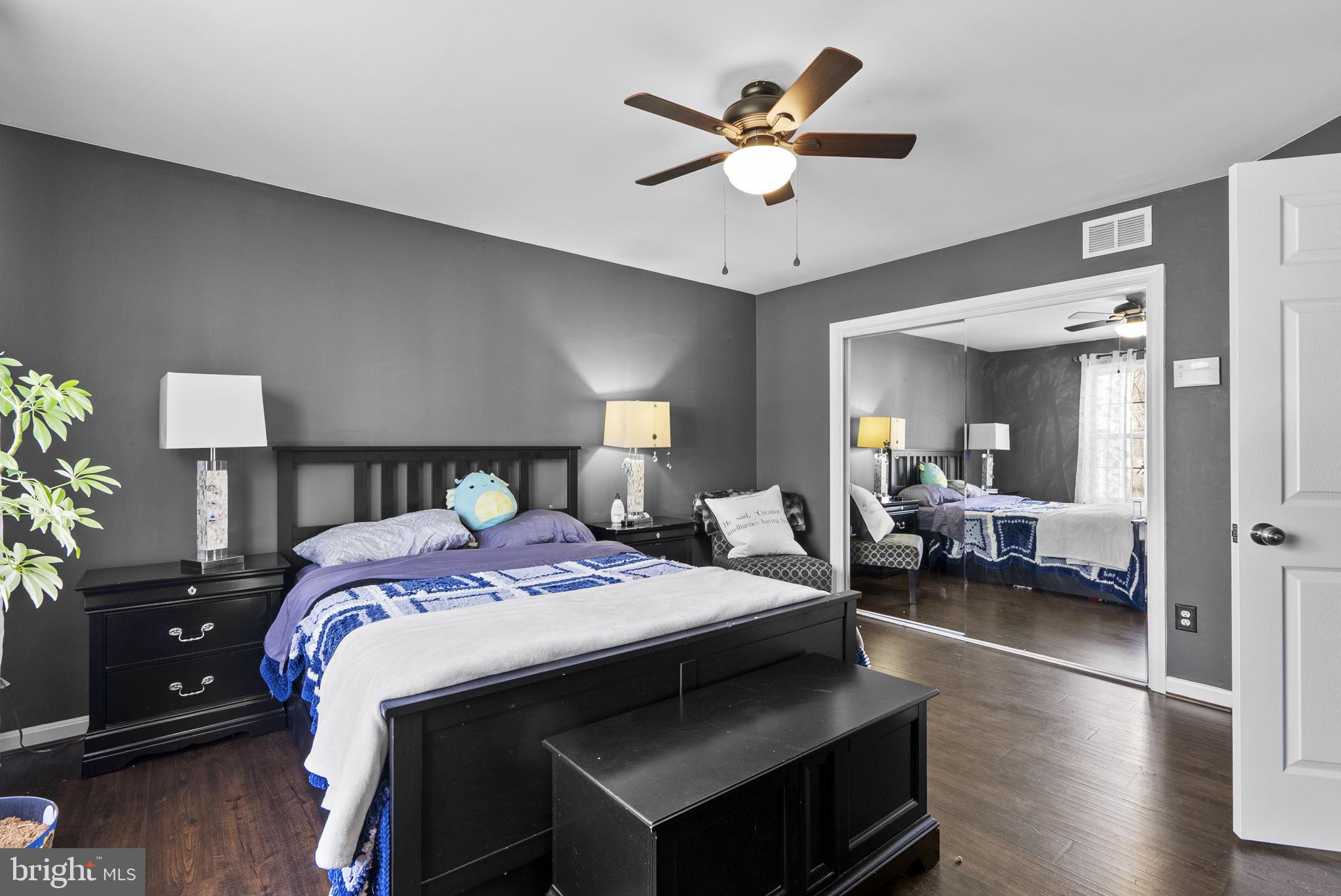 SUNRISE BEACH - Residential