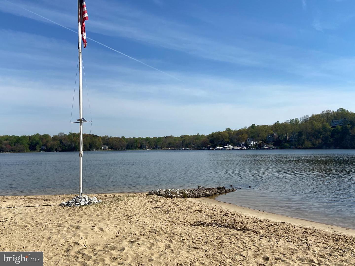 SUNRISE BEACH - Residential