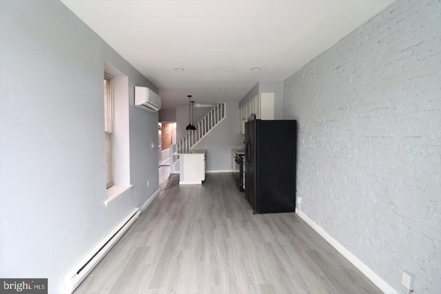 HOPKINS - Residential