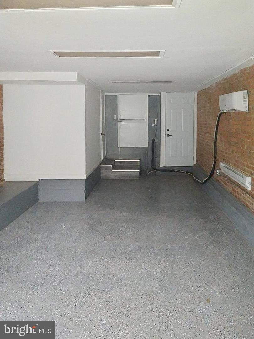 HOPKINS - Residential