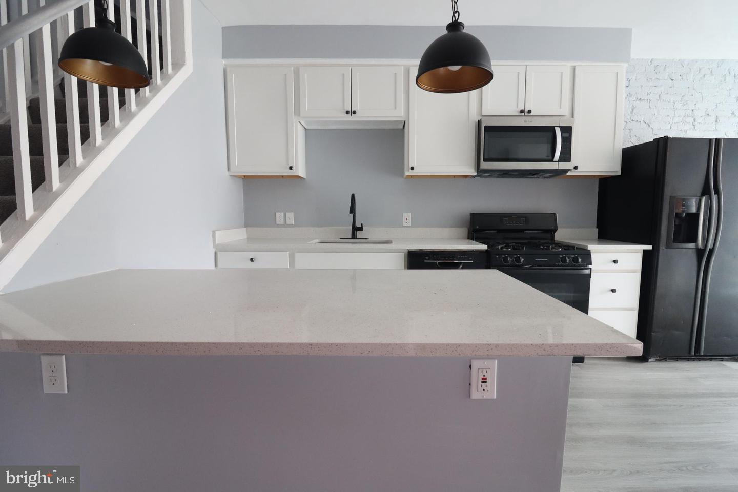 HOPKINS - Residential