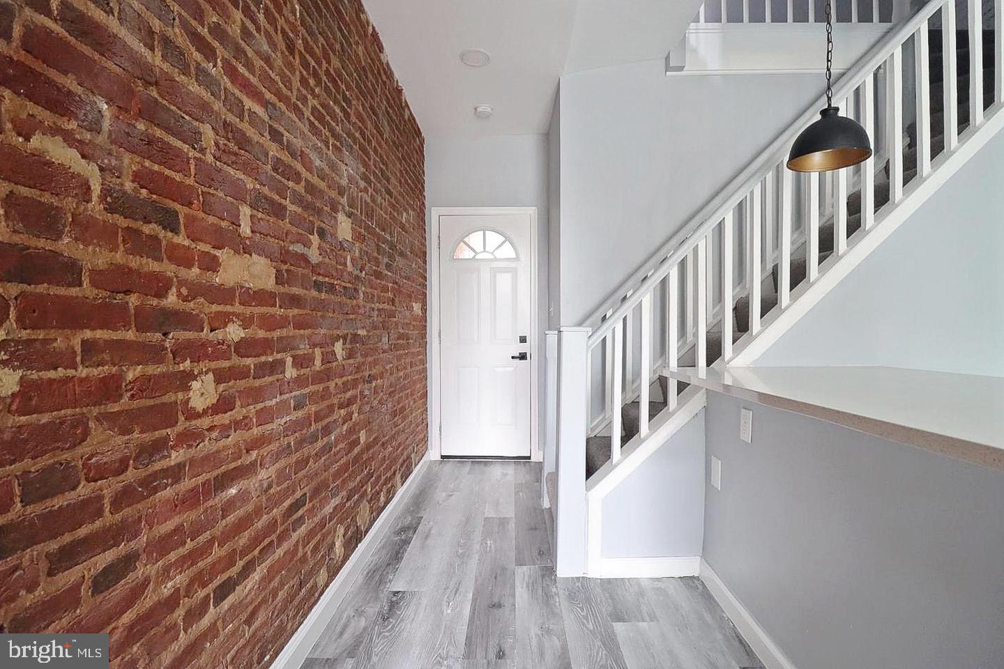 HOPKINS - Residential