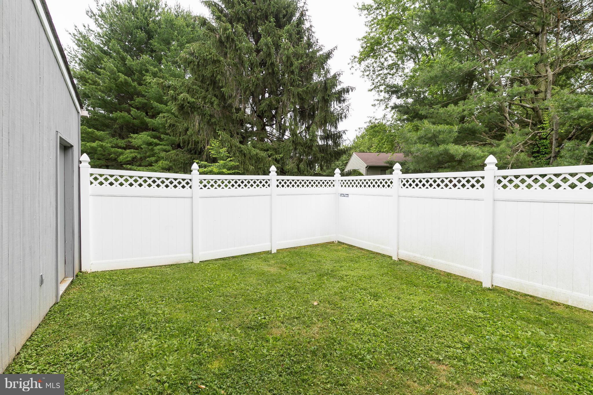 AUTUMN WINDS - Residential