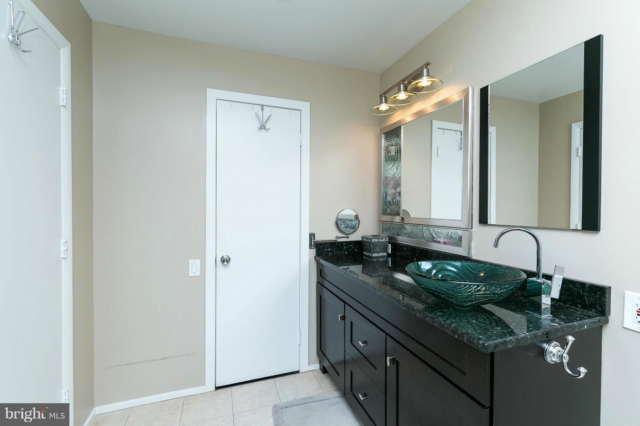 AUTUMN WINDS - Residential