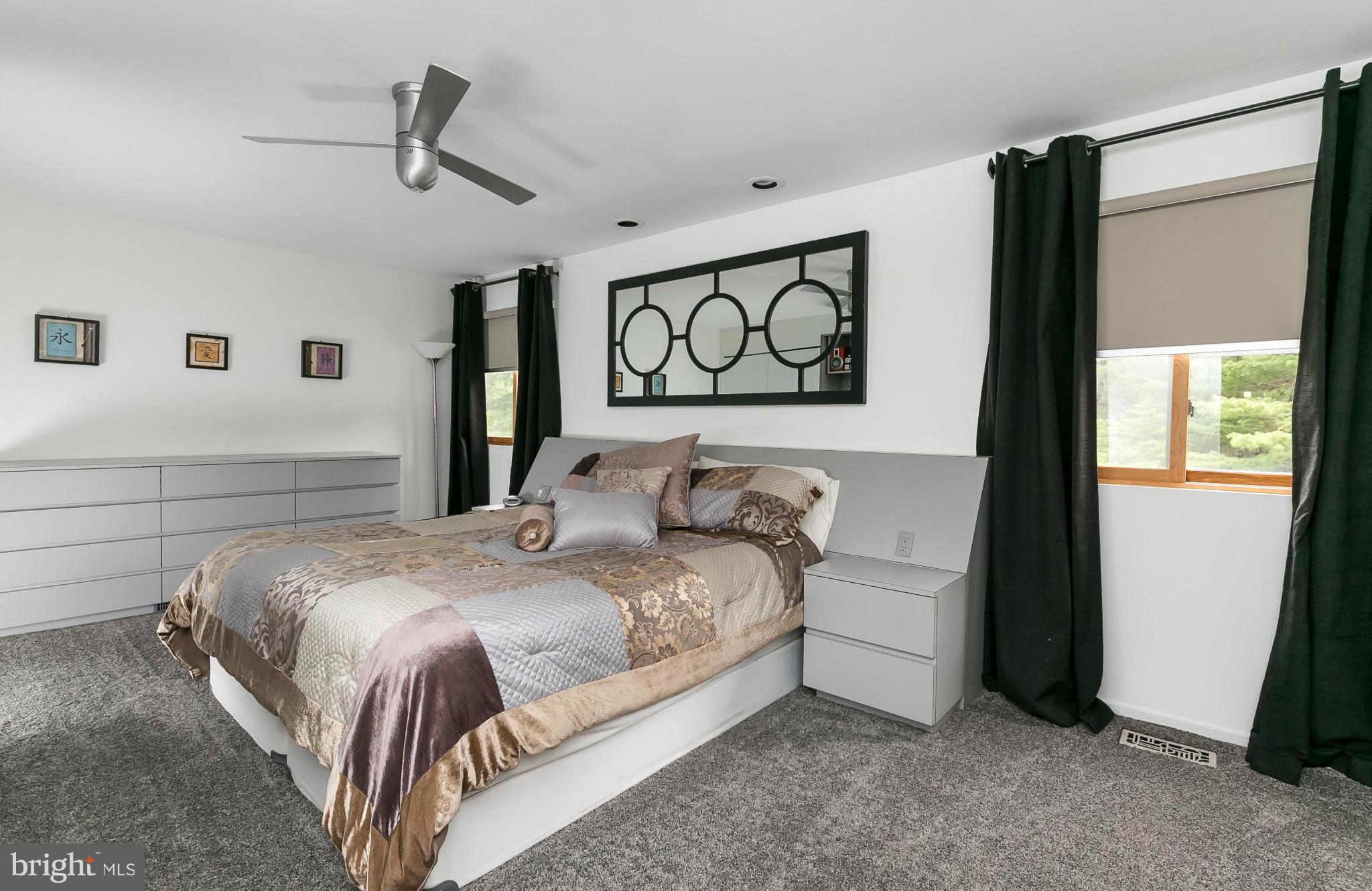 AUTUMN WINDS - Residential