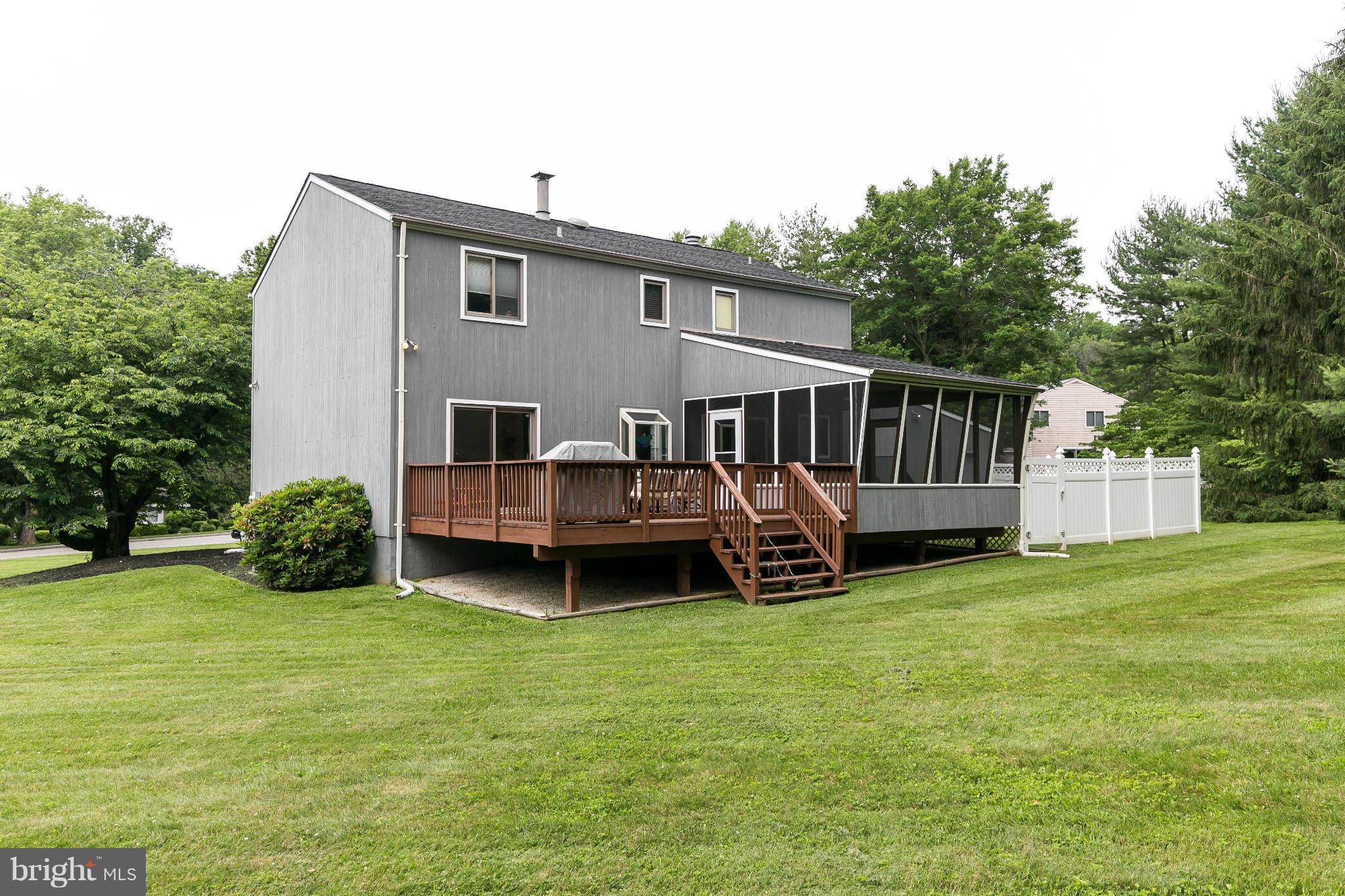 AUTUMN WINDS - Residential