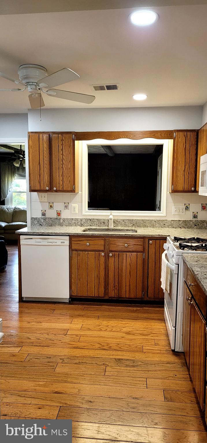 STERLING  PARK - Residential