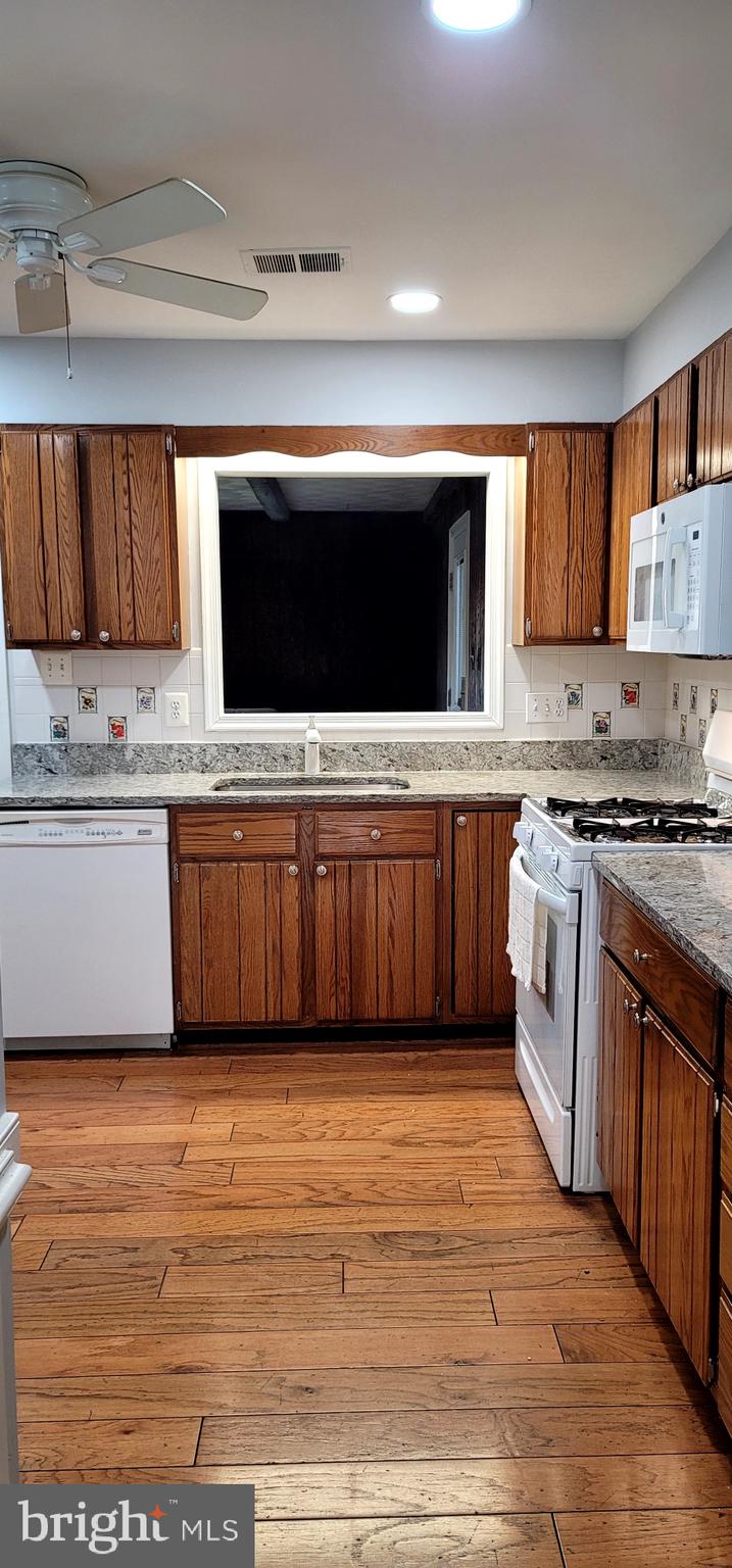 STERLING  PARK - Residential