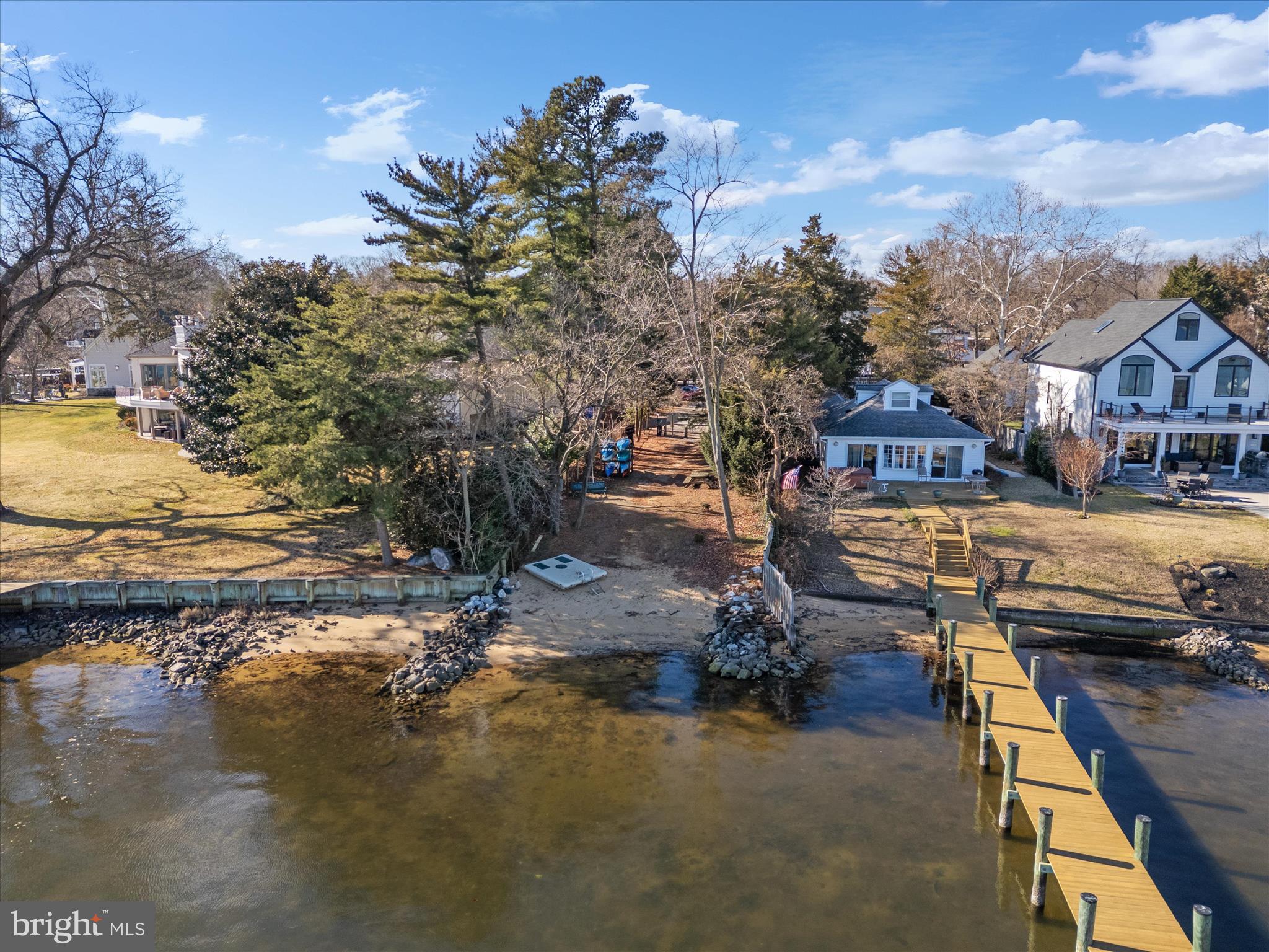 VILLAS AT SEVERNA PARK - Residential