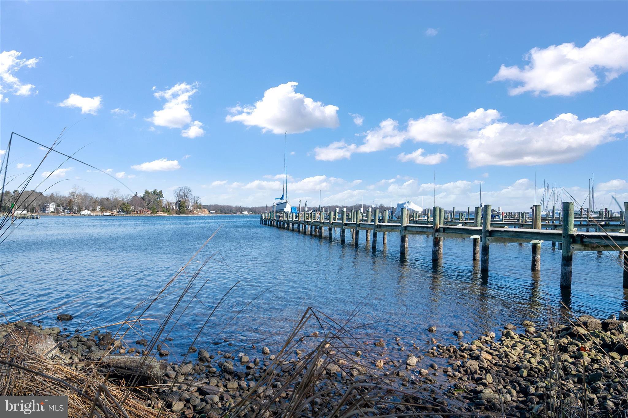 VILLAS AT SEVERNA PARK - Residential