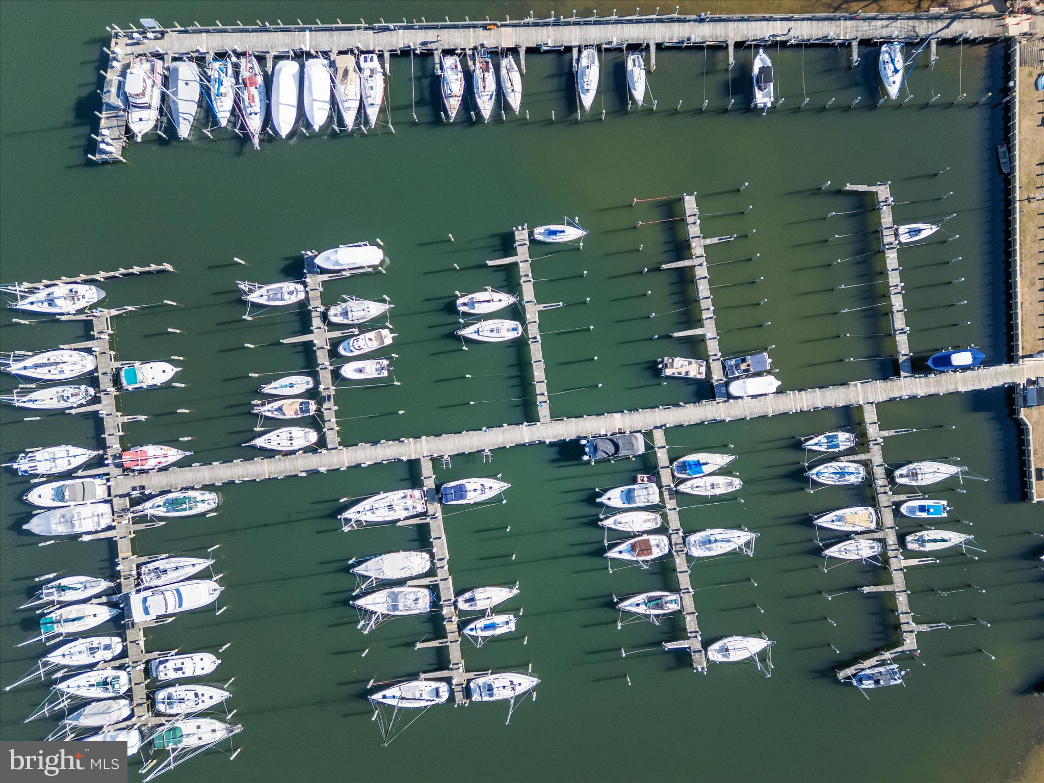 VILLAS AT SEVERNA PARK - Residential