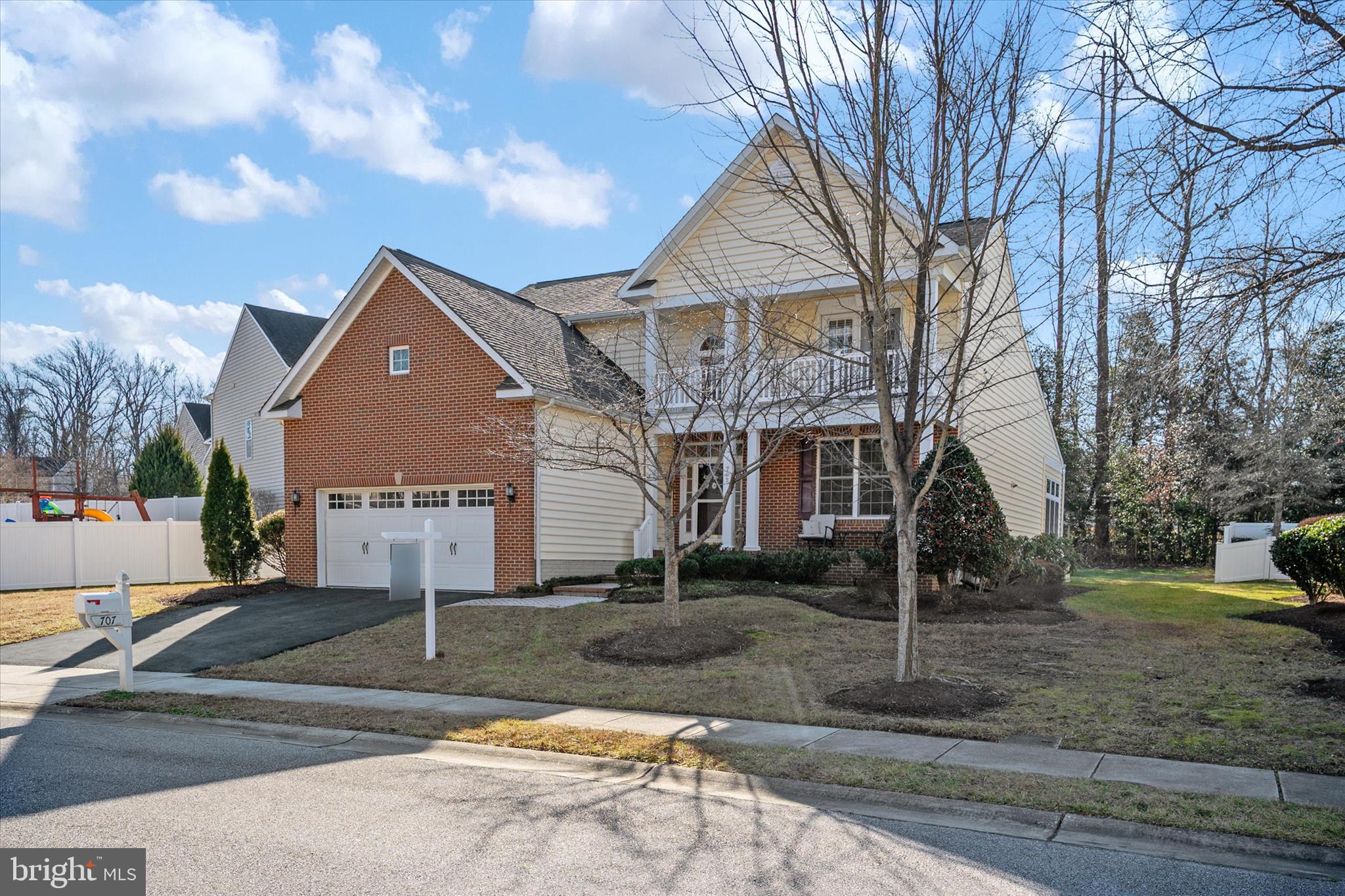 VILLAS AT SEVERNA PARK - Residential