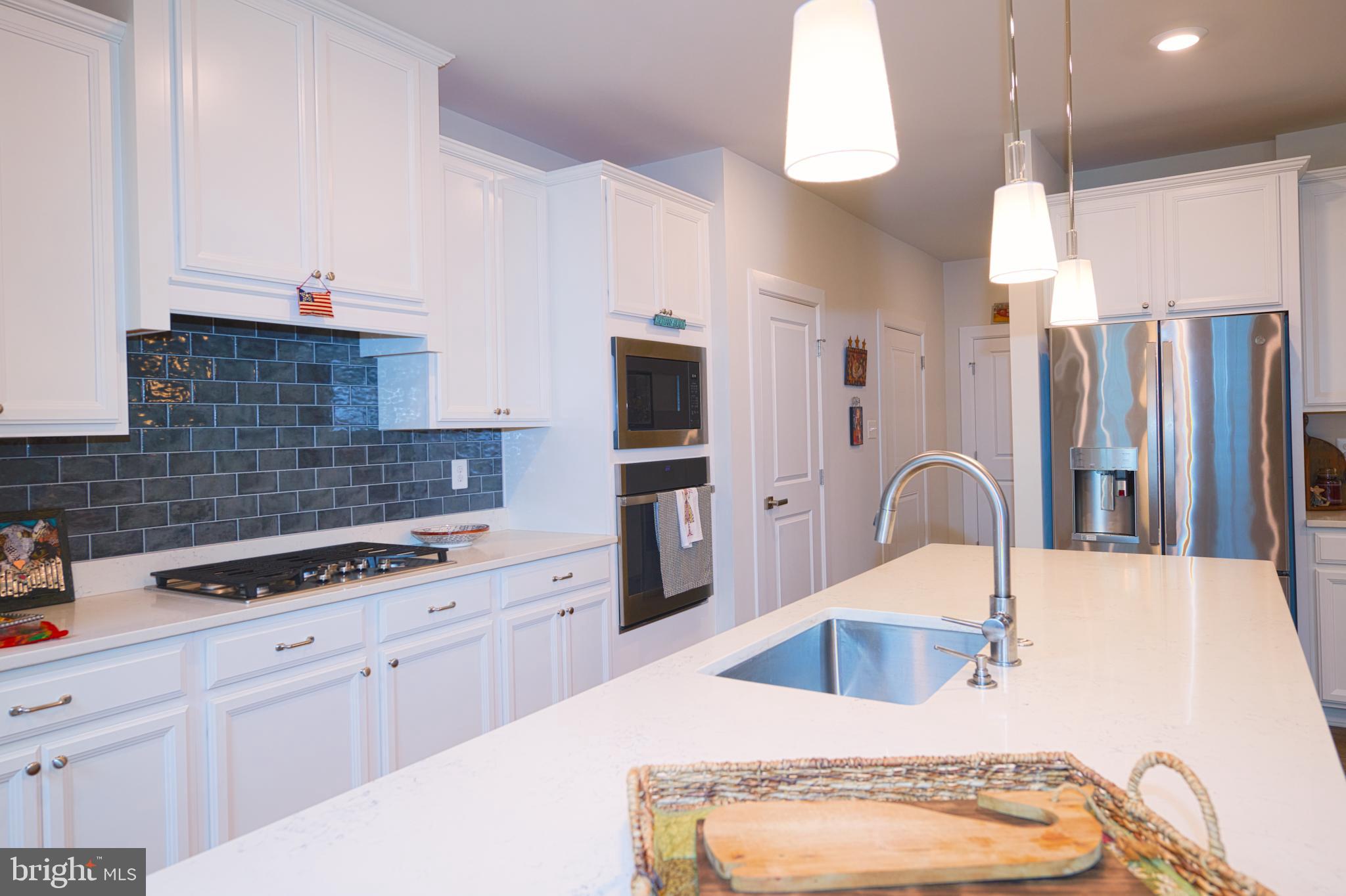 33173 PONTE VECCHIO PLAZA