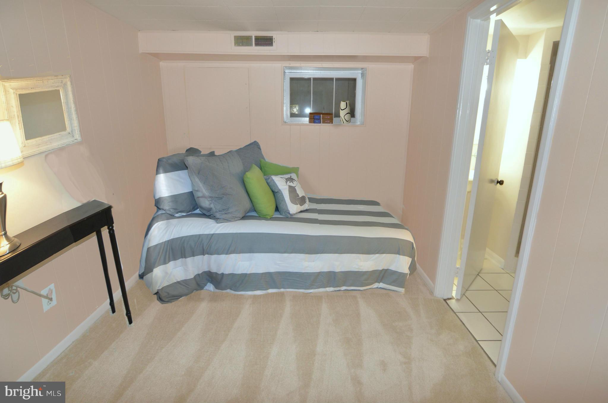 FAIRLINGTON GREEN - Residential