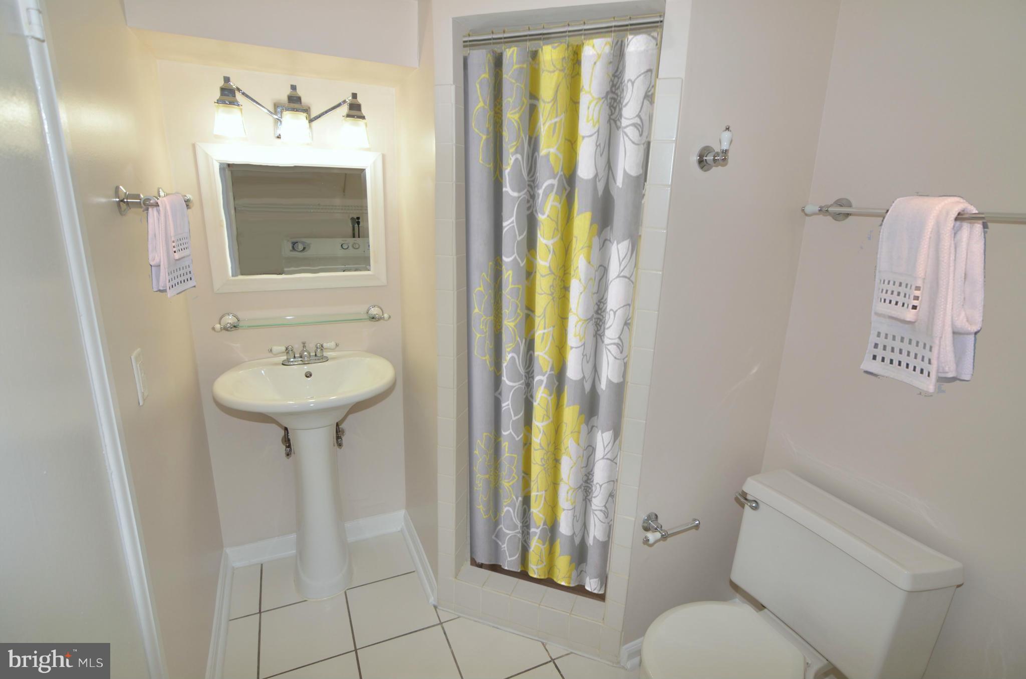 FAIRLINGTON GREEN - Residential