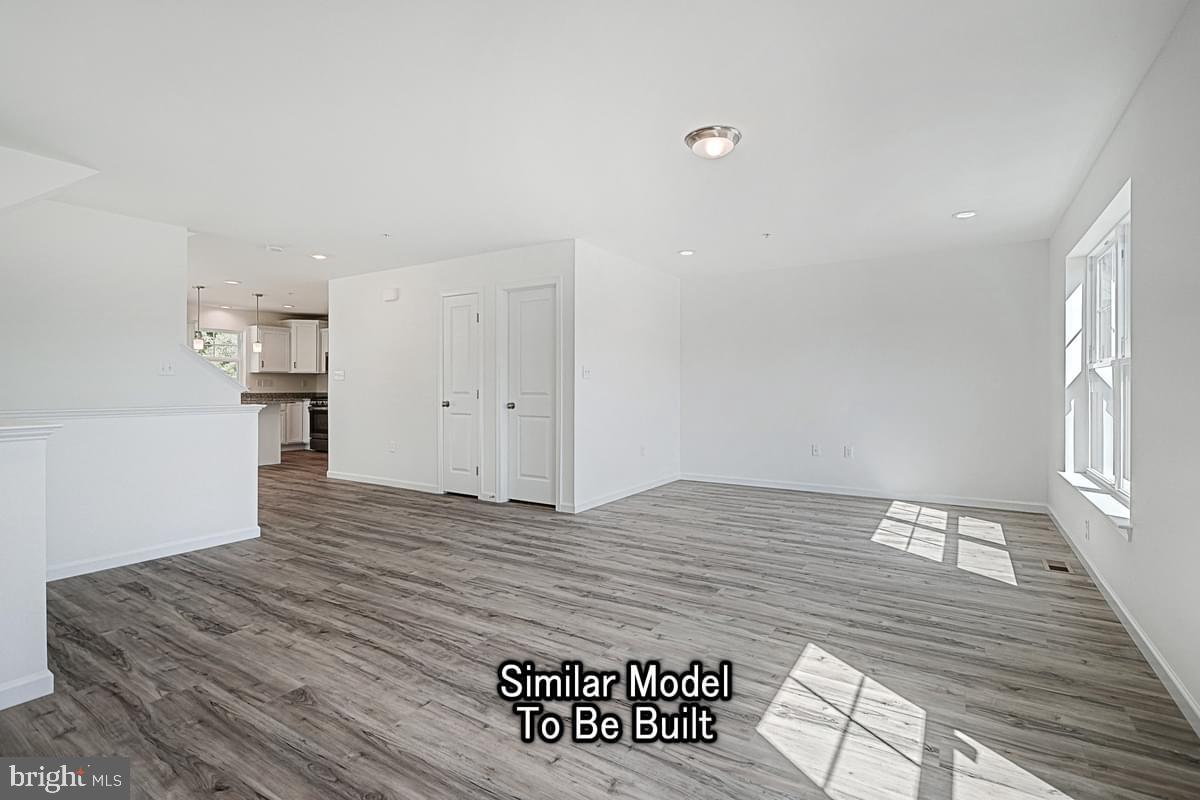 KURTZ SCHOOL VILLAS - Residential