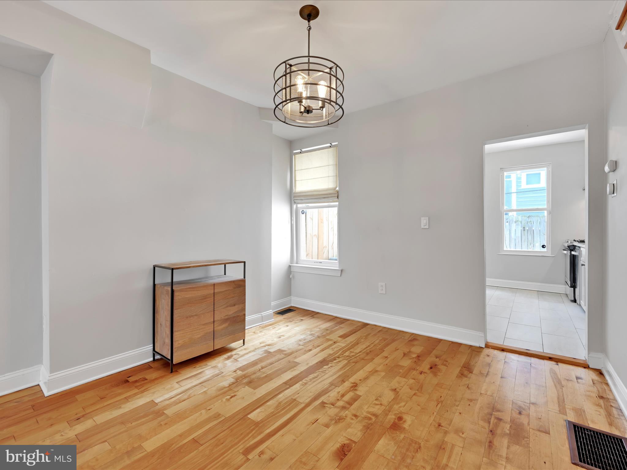 POINT BREEZE - Residential