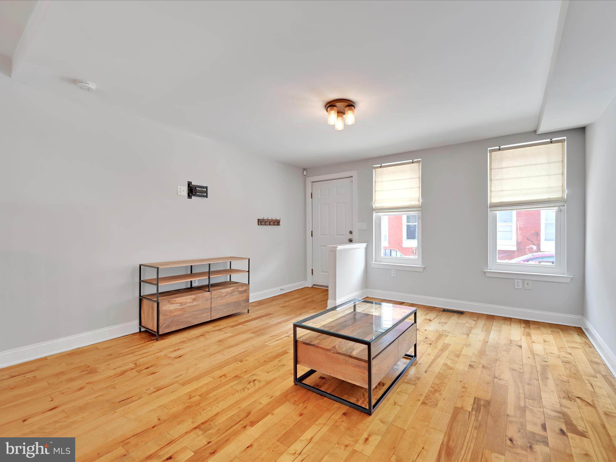 POINT BREEZE - Residential